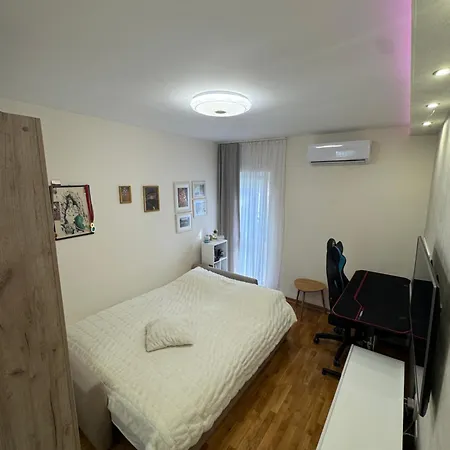 Div Center דירה *